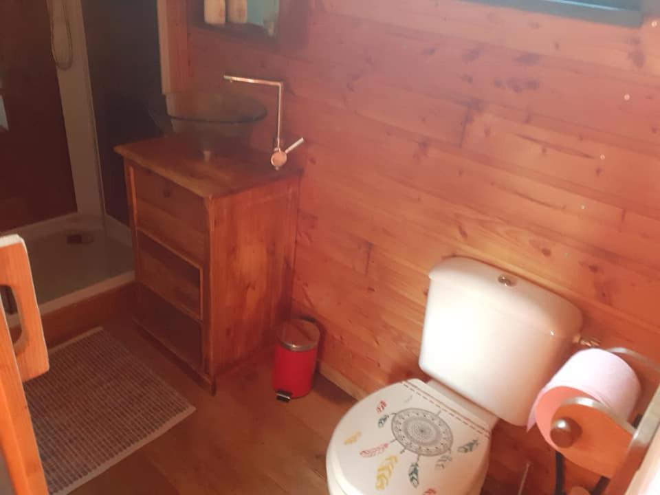 La Roulotte De La Clef Des Champs Hotel Buzancy  Екстериор снимка